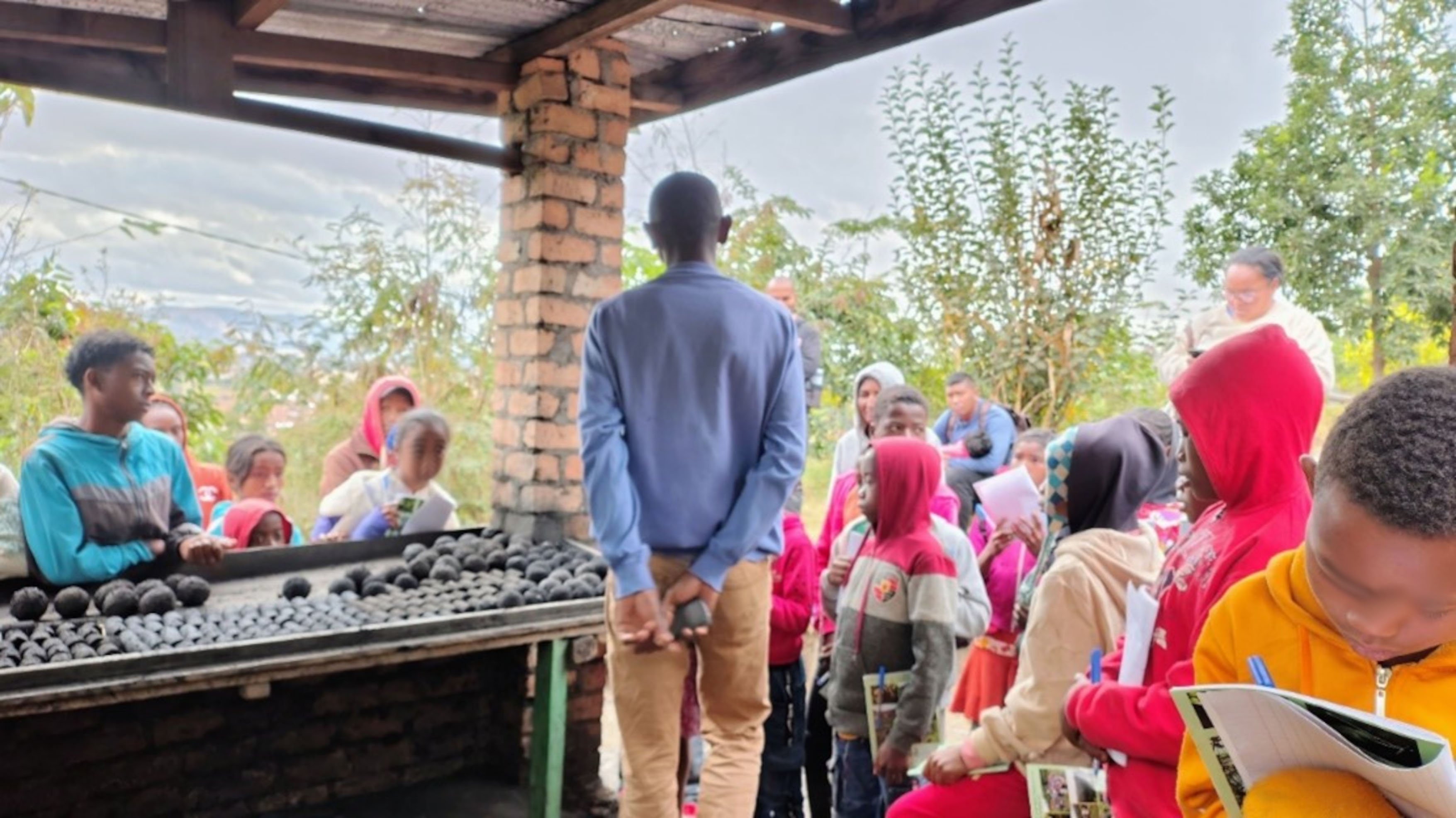 Akany Avoko Ecological charcoal-making workshop