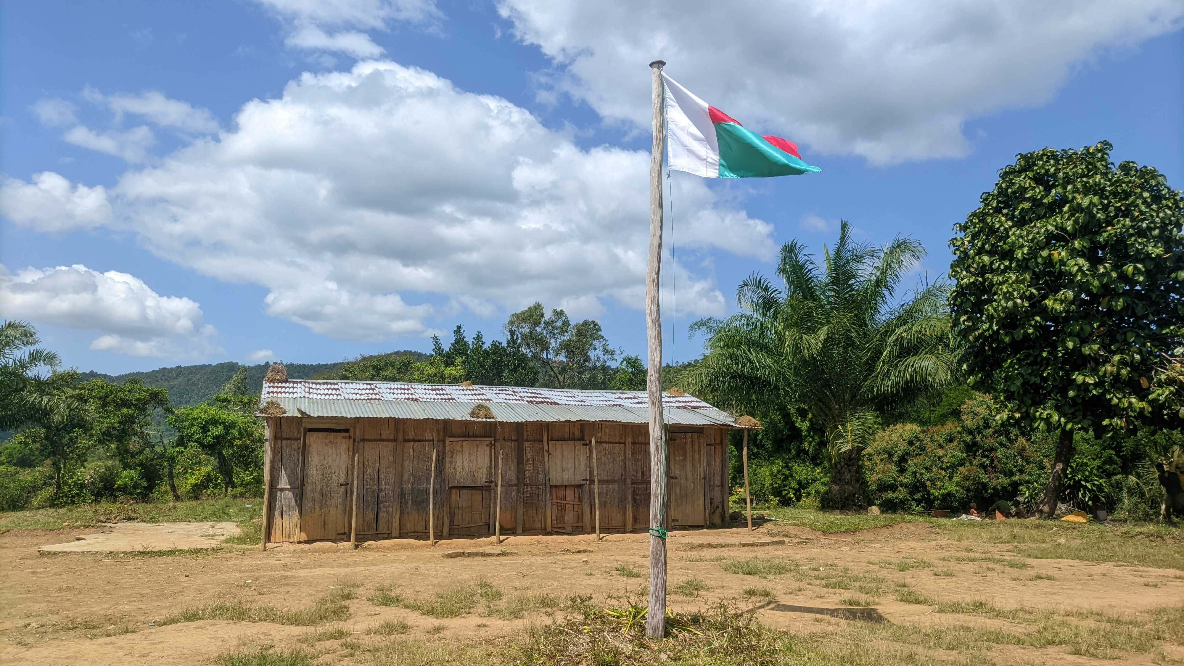 Bâtiment  de classe EPP Sandraka (3)