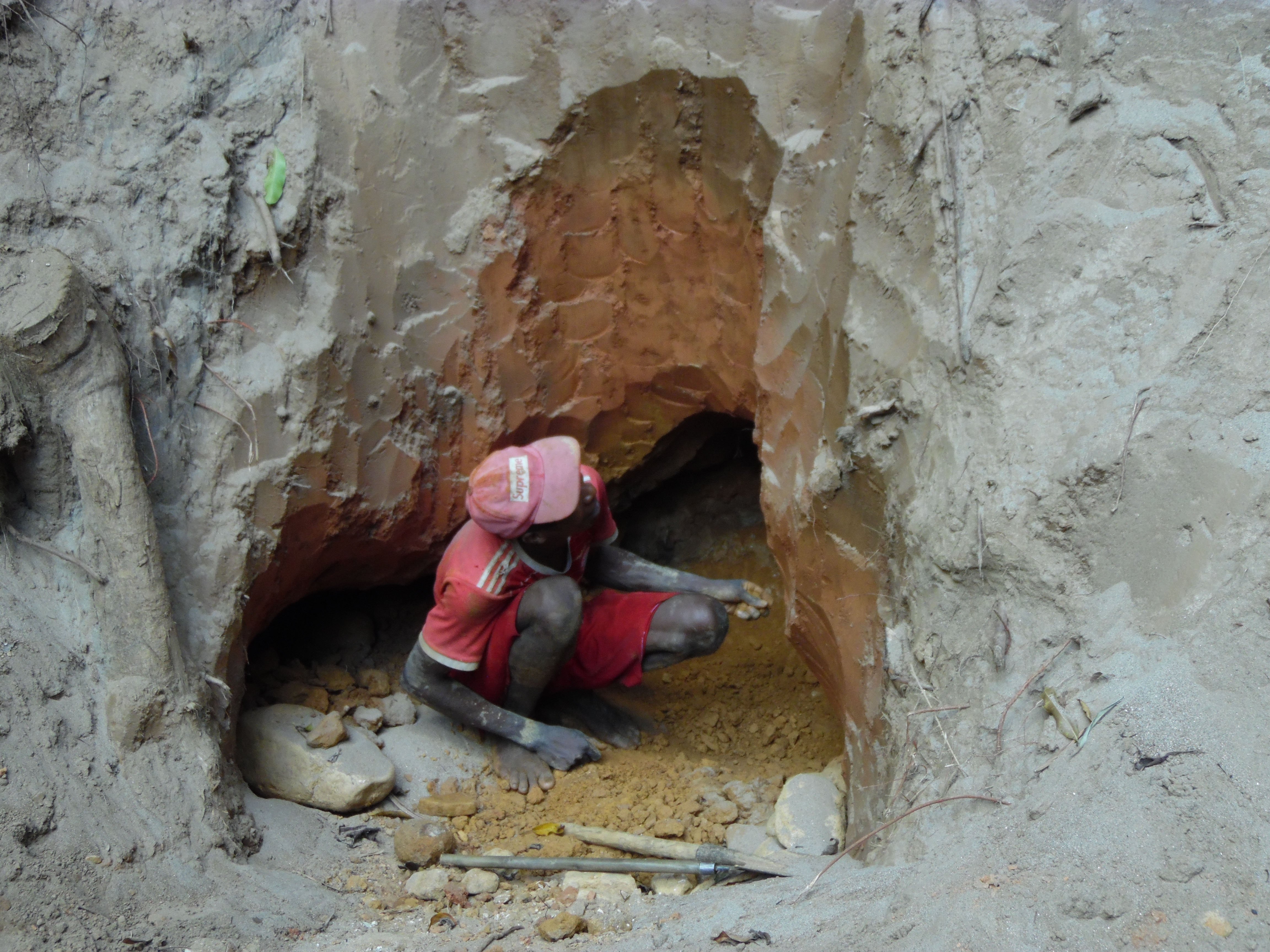 Illegal mining (1)