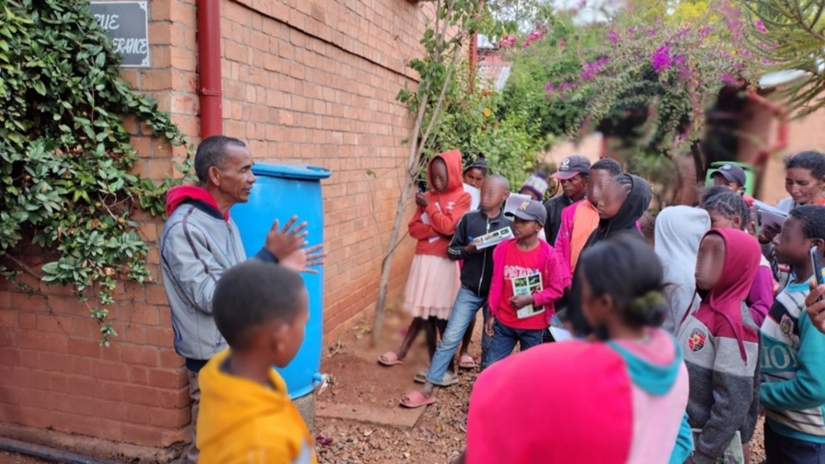 Tsaratanàna Learning about rainwater harvesting